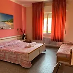 Ellymar Hotel 3*