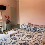 Hotel Ellymar