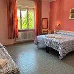 Hotel Ellymar