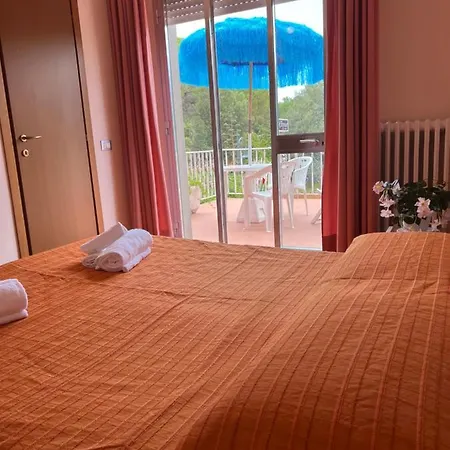 Hotel Ellymar Vada