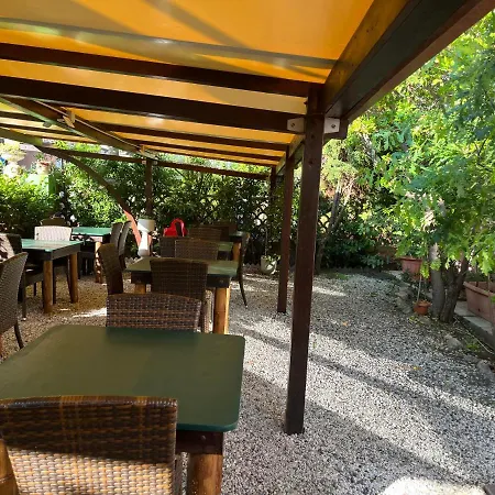 Ellymar Hotel